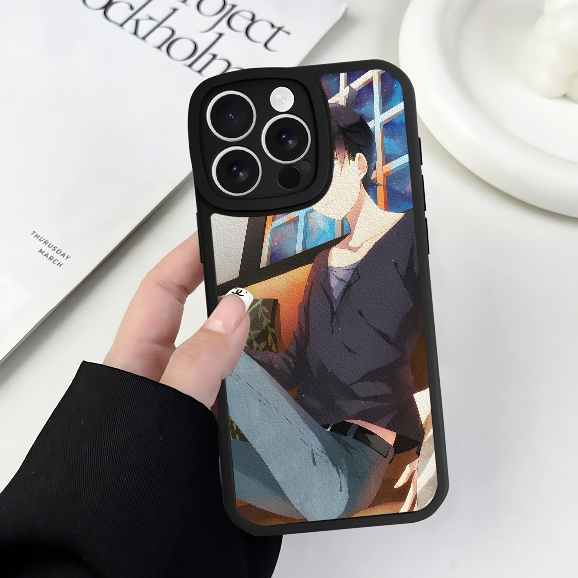 （画像用） 名探偵コナン Detective Conan 【iPhone 16シリーズ対応】シリコンスマホケース（レザー調） 材質：シリコン